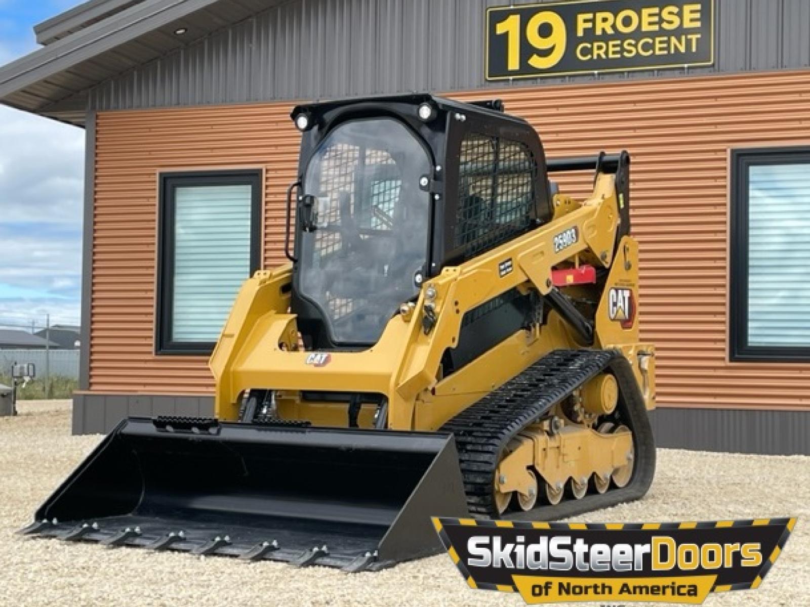 Caterpillar D Series Skid Steer Door
