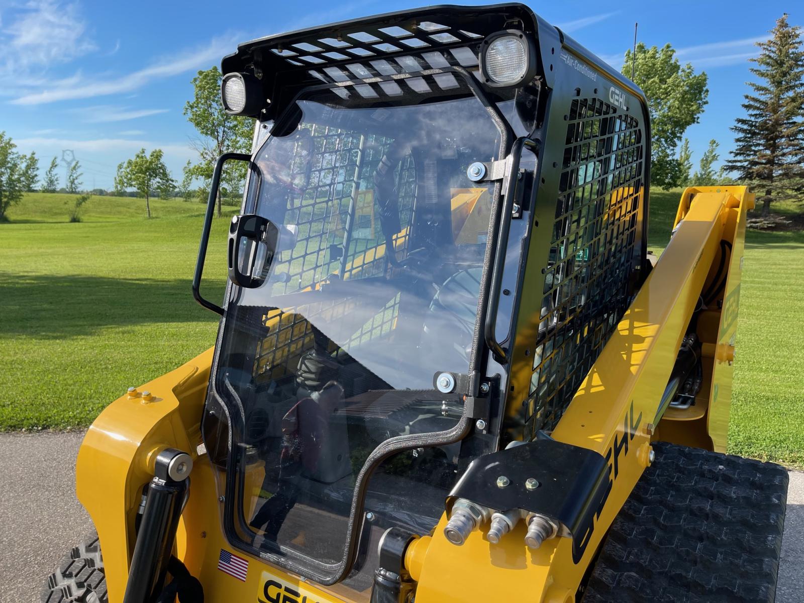 GEHL R / RT Skid Steer Door